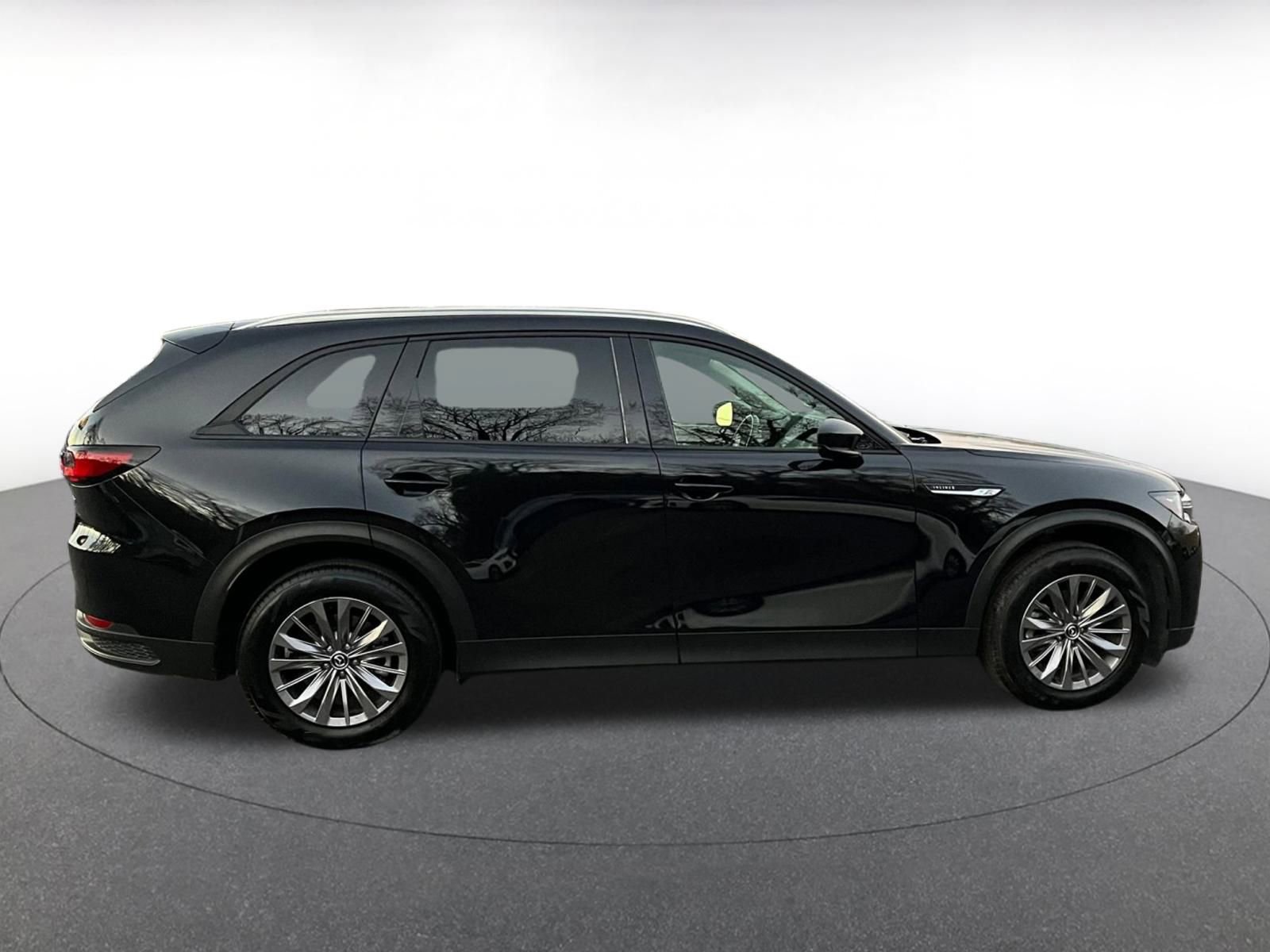 Used 2025 MAZDA CX-90 3.3 Turbo w/ Preferred Package image 17