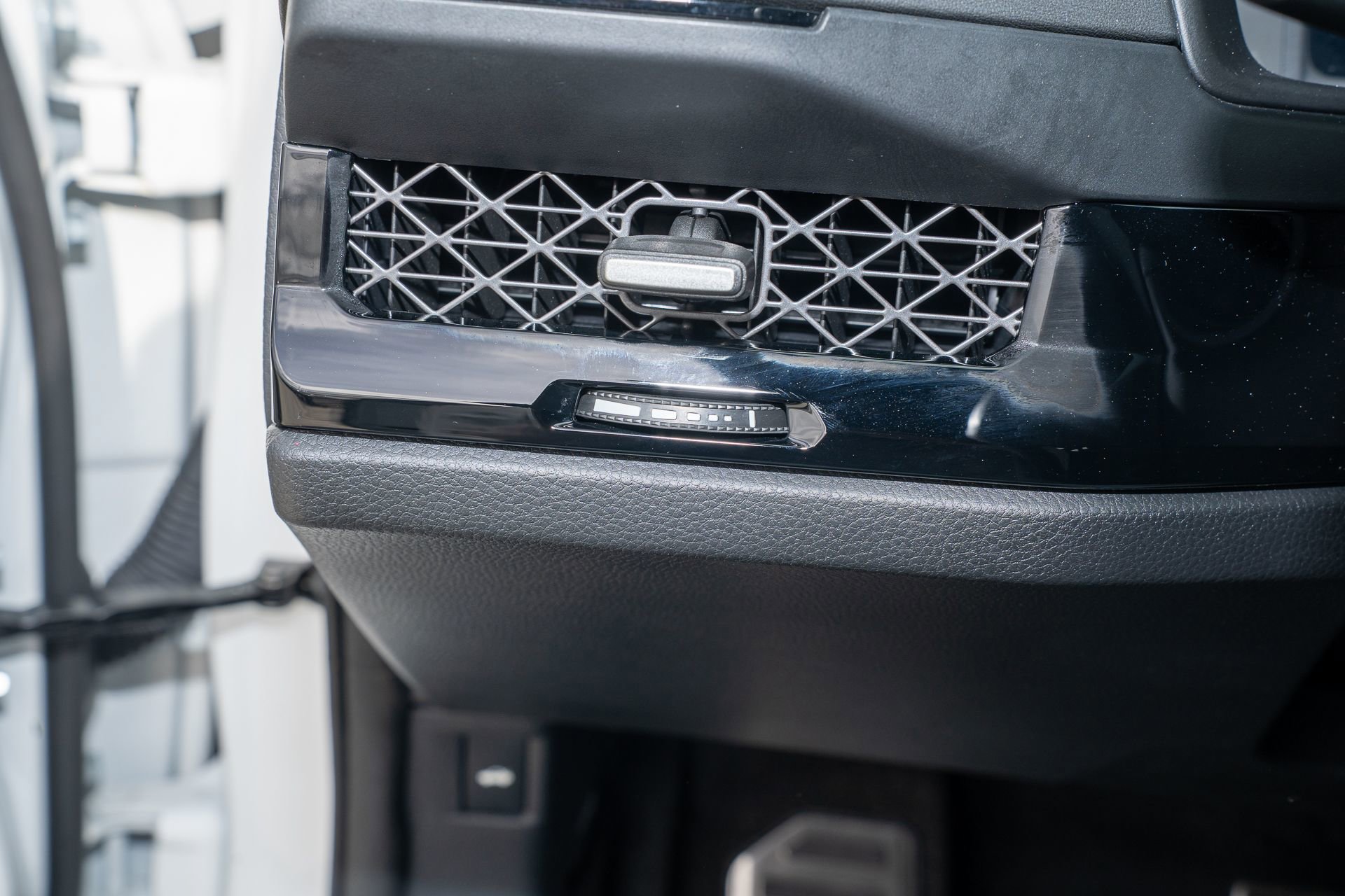 Used 2023 Honda Accord Sport image 31