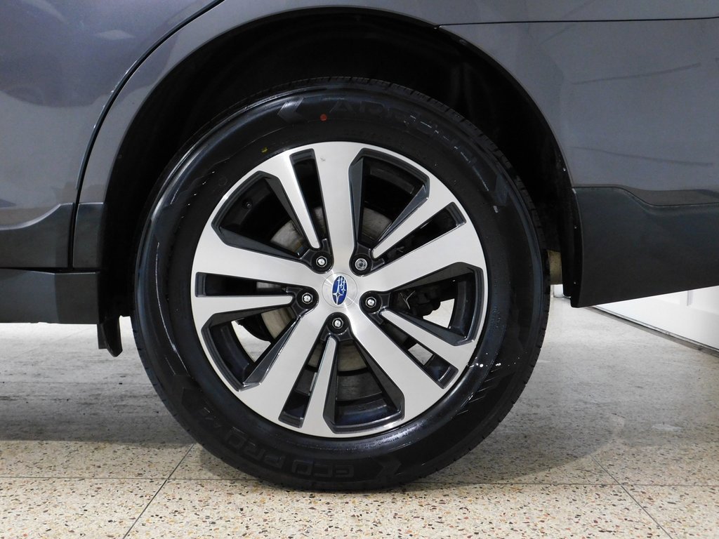 Used 2018 Subaru Outback 2.5i Limited image 97