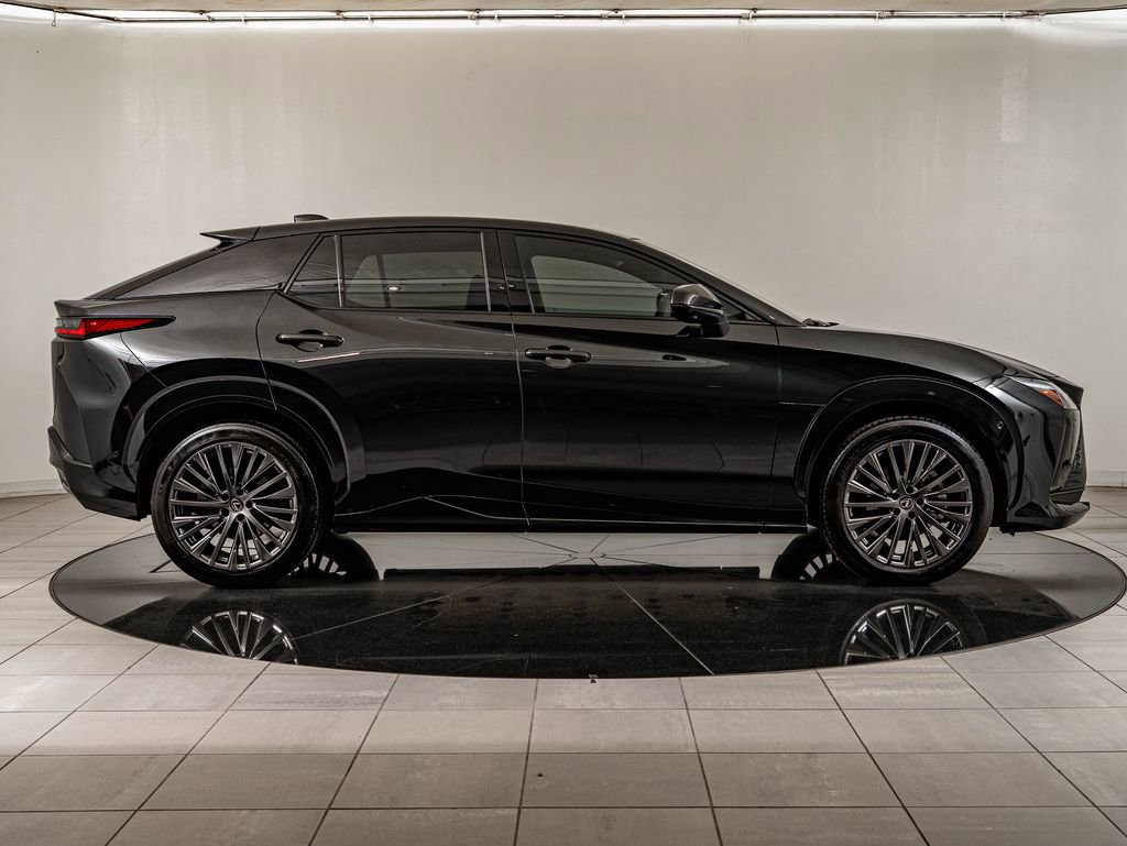 Used 2023 Lexus RZ 450e Premium w/ Accessory Package (2T) AWD/4WD image 4
