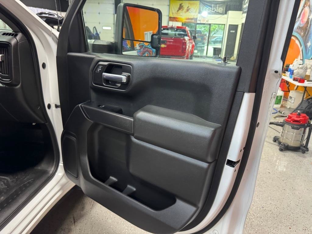 Used 2020 Chevrolet Silverado 1500 W/T w/ WT Value Package AWD/4WD image 18