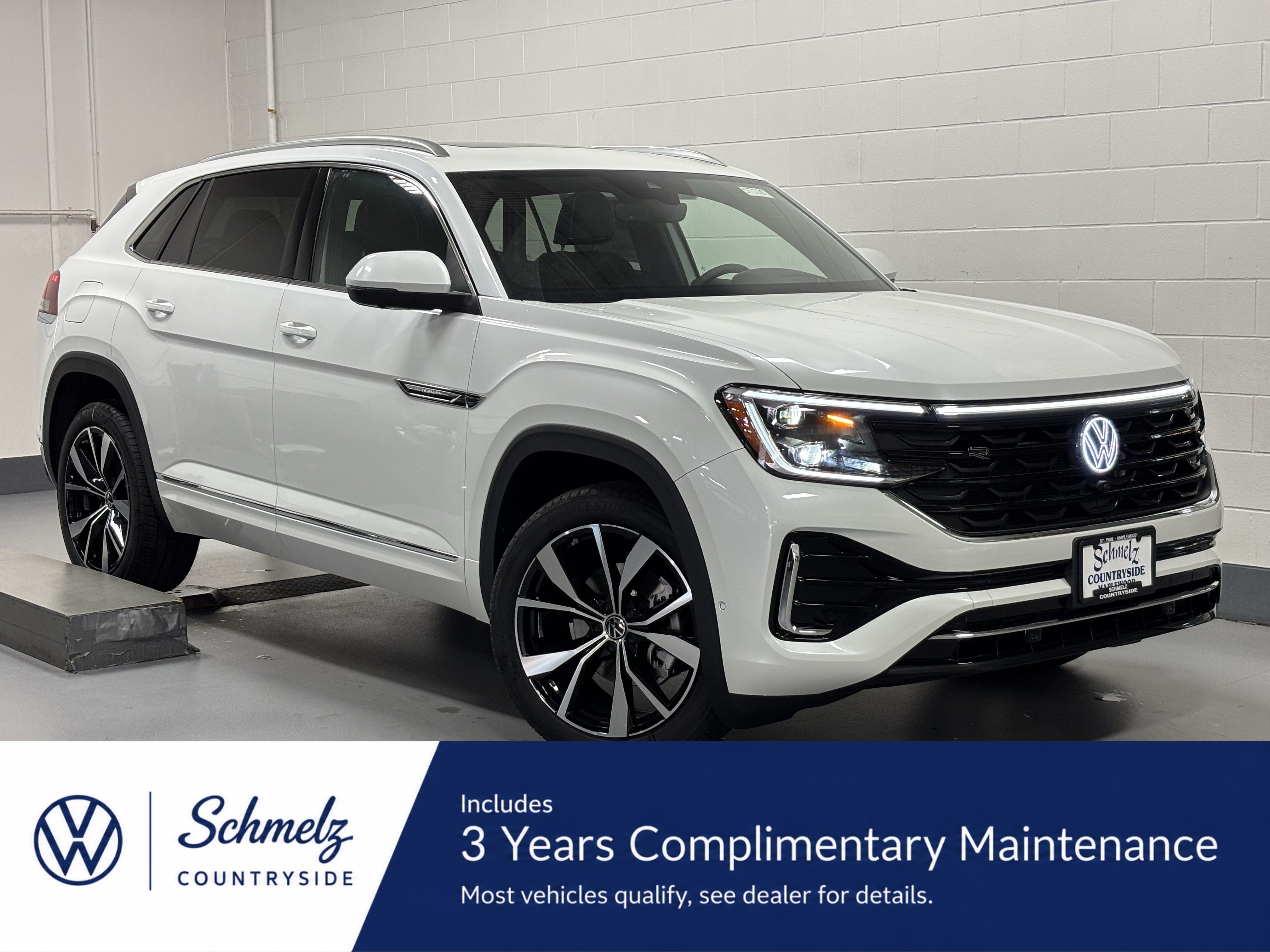 New 2026 Volkswagen Atlas Cross Sport SEL Premium R-Line