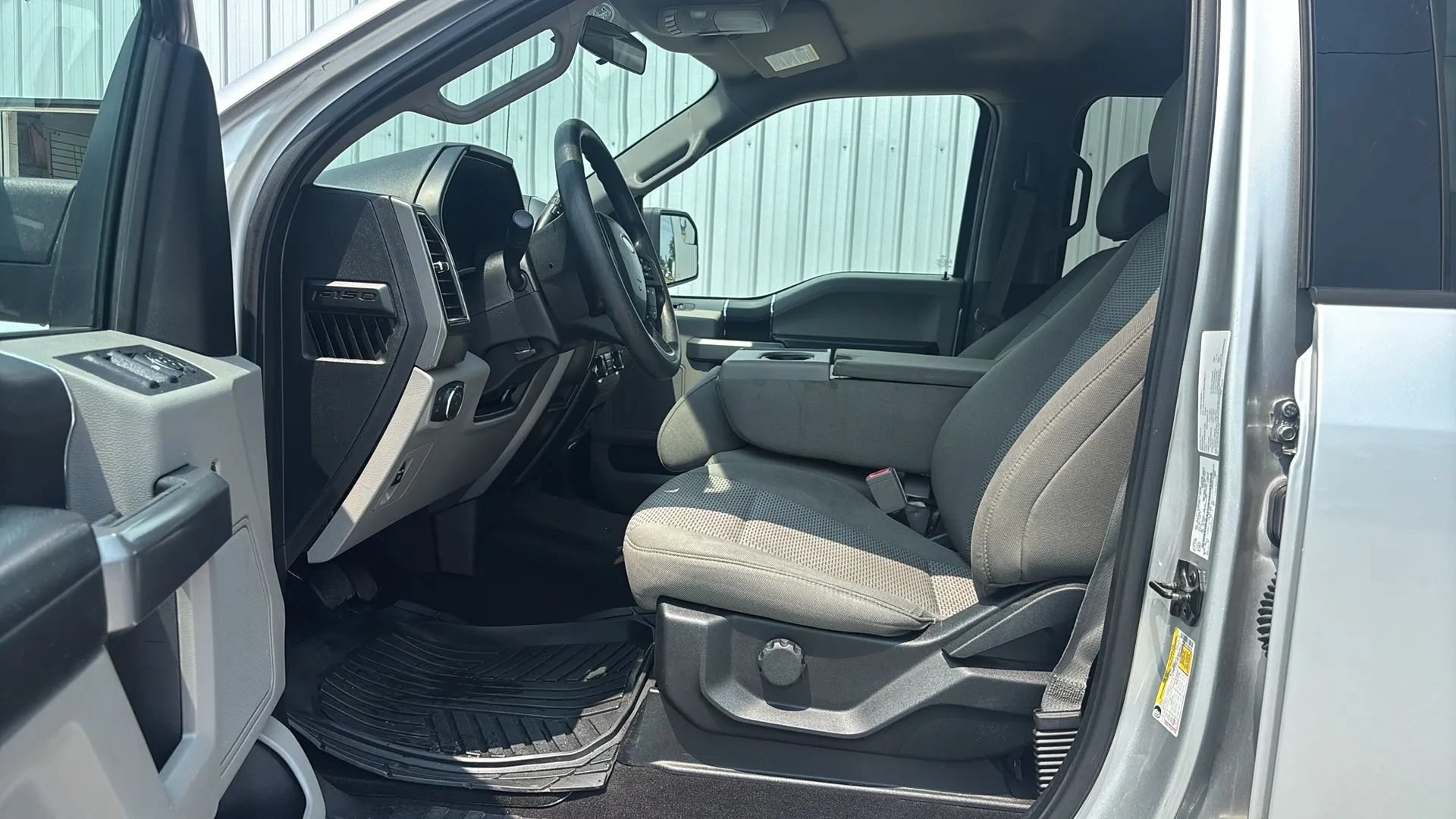 Used 2018 Ford F150 XLT AWD/4WD image 18