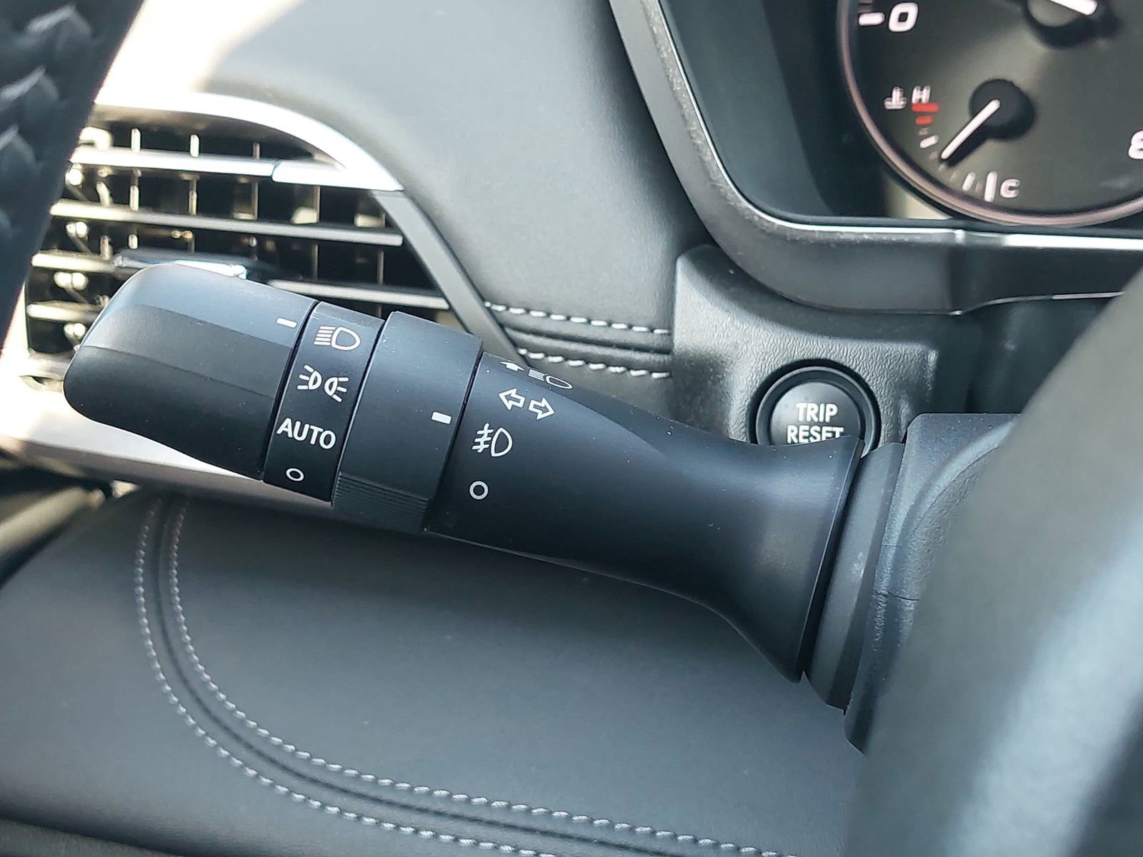 Certified 2023 Subaru Legacy Touring XT w/ Tech Package 3 image 25