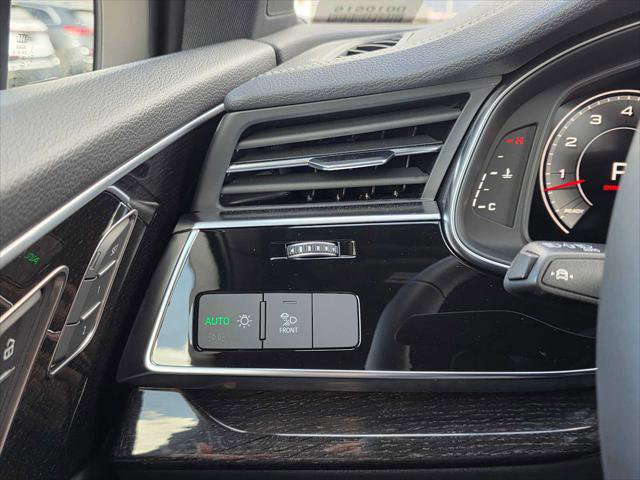Used 2025 Audi Q7 3.0T Premium Plus AWD/4WD image 34