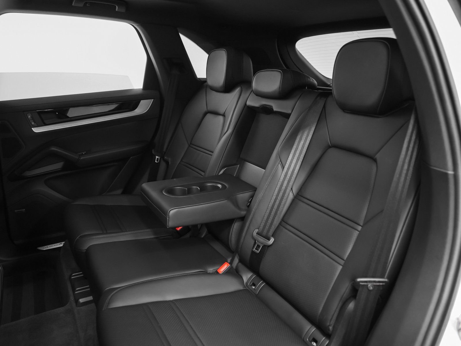 Certified 2026 Porsche Cayenne S image 44