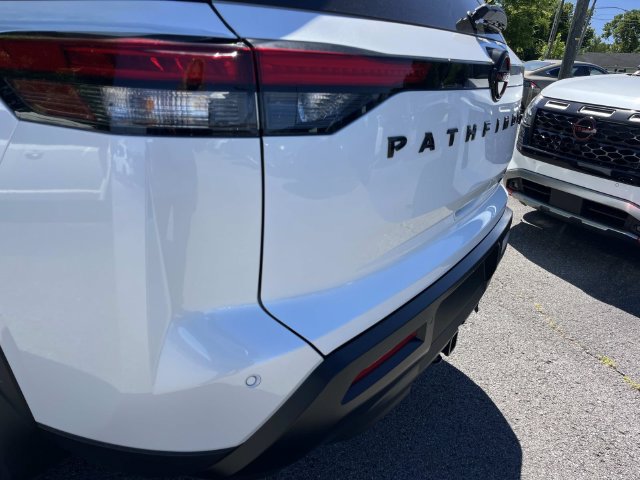 New 2026 Nissan Pathfinder SV AWD/4WD image 10