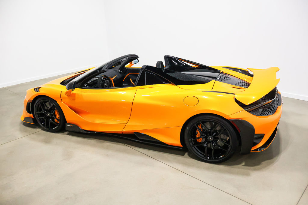 Used 2022 McLaren 765LT RWD image 27