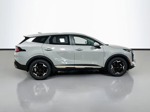 New 2026 Kia Sportage EX FWD image 8