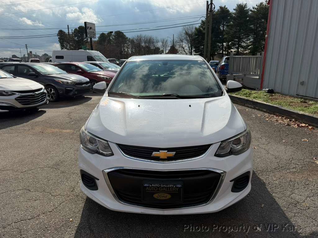 Used 2017 Chevrolet Sonic LT image 2