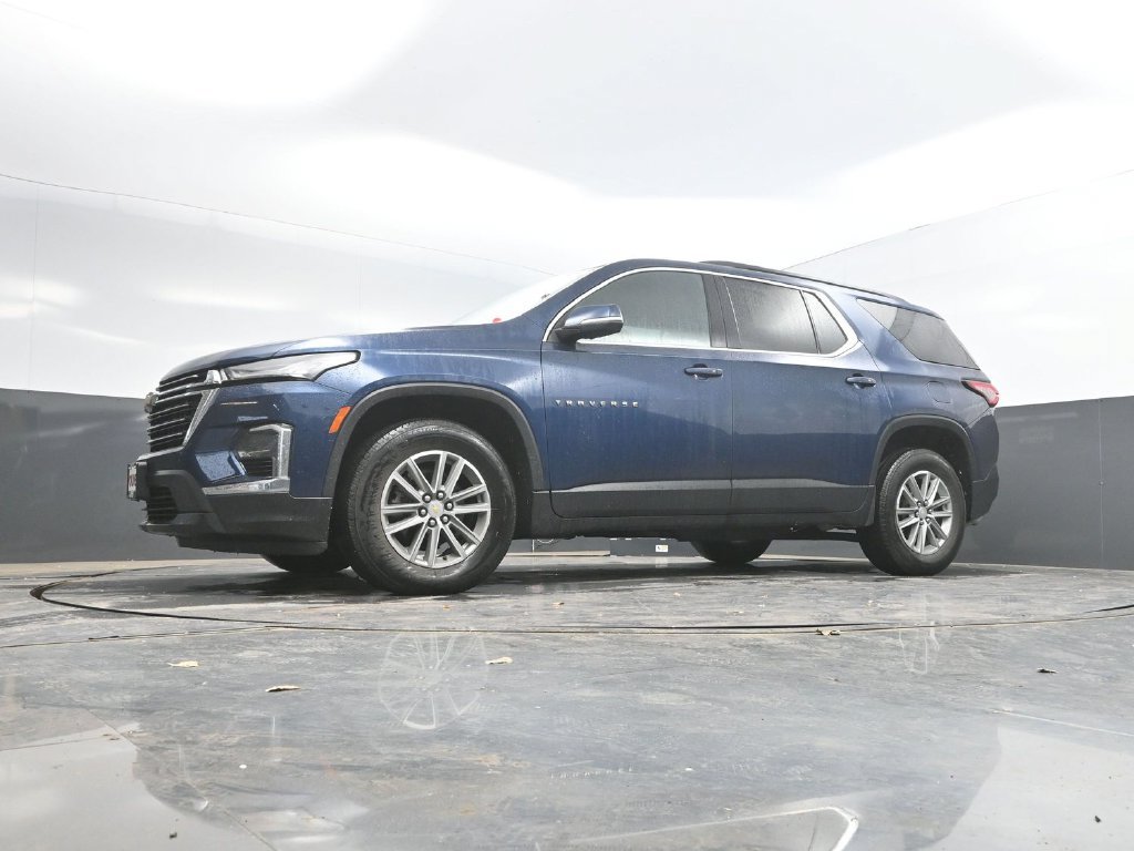 Used 2023 Chevrolet Traverse LT FWD image 32