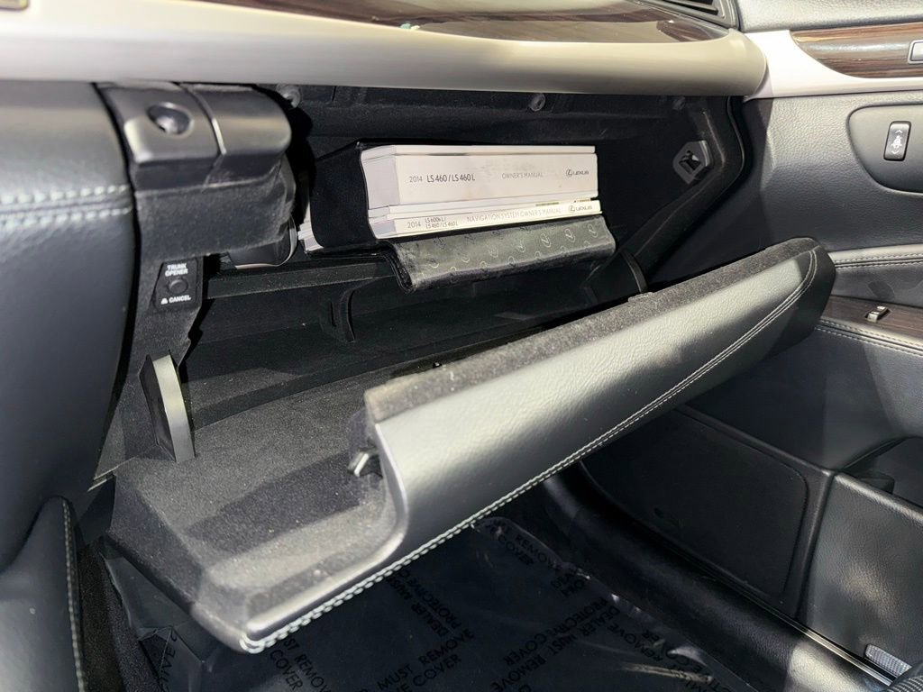 Used 2014 Lexus LS 460 w/ Comfort Package image 31