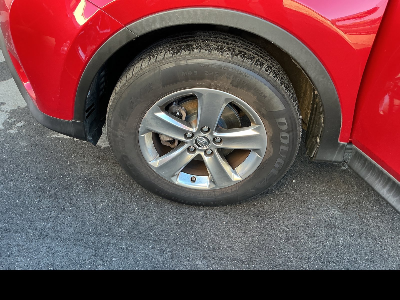 Used 2015 Toyota RAV4 XLE AWD/4WD image 27