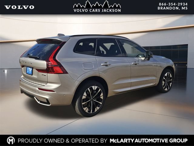 New 2026 Volvo XC60 T8 Plus w/ Protection Package Premier AWD/4WD image 4