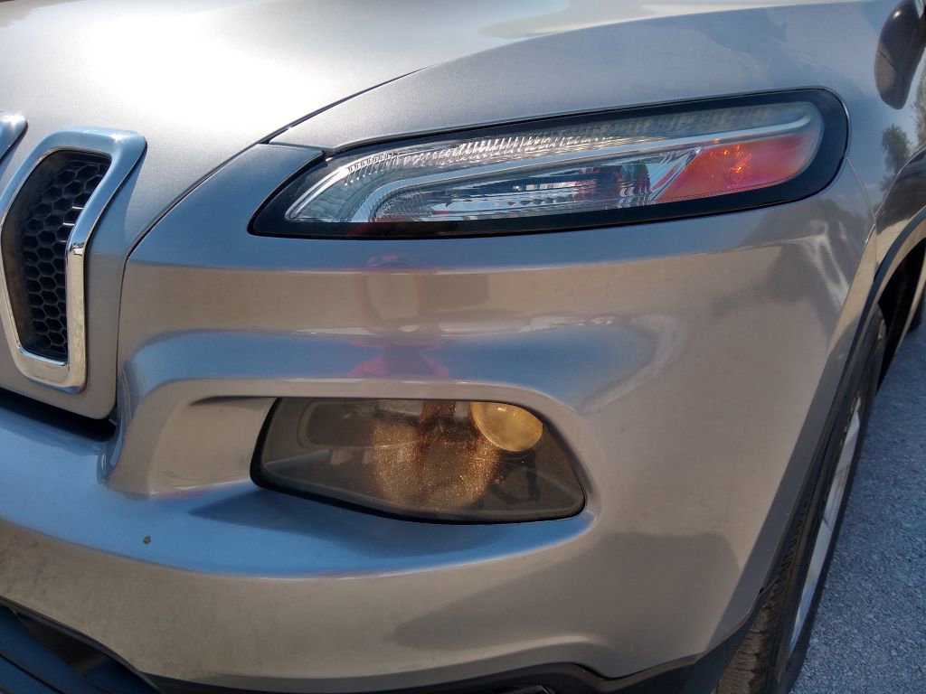 Used 2015 Jeep Cherokee Sport image 5