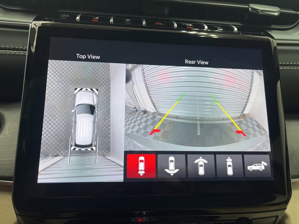 New 2025 Jeep Grand Cherokee L Limited w/ Luxury Tech Group II image 11