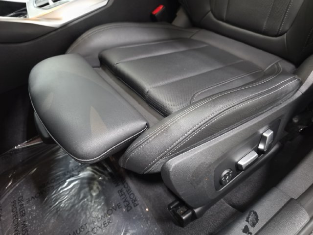 Certified 2024 BMW i4 eDrive40 w/ Premium Package RWD image 25