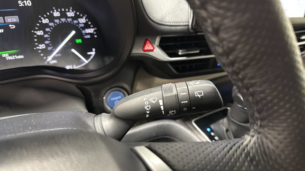 Used 2023 Toyota Sienna Limited AWD/4WD image 35