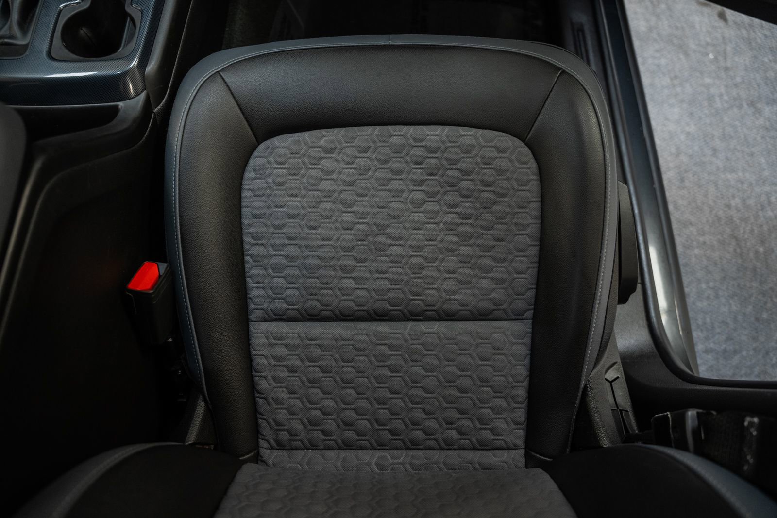 Used 2016 Chevrolet Colorado Z71 image 30