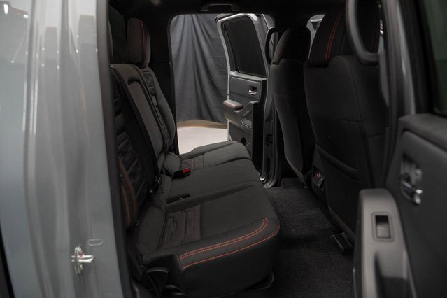 Used 2025 Nissan Frontier PRO-4X w/ Pro Convenience Package image 20