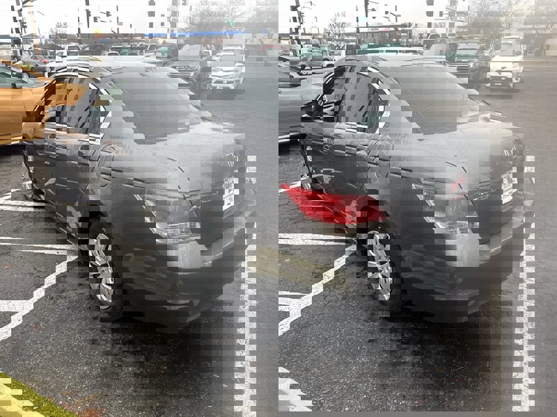 Used 2010 Honda Accord LX image 3