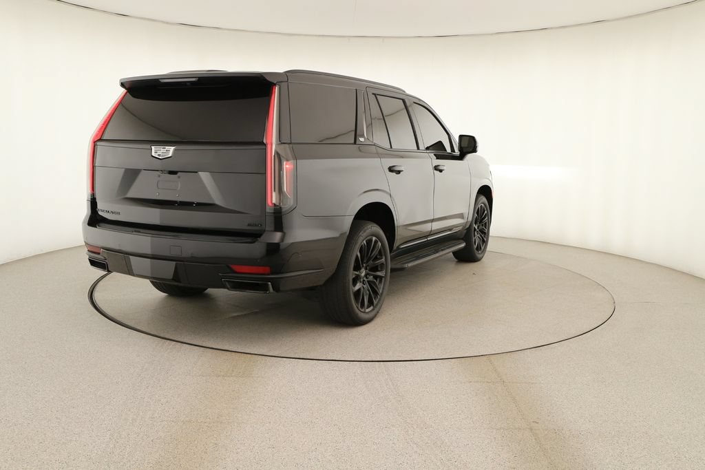 Used 2022 Cadillac Escalade Sport w/ LPO, ONYX Package AWD/4WD image 6
