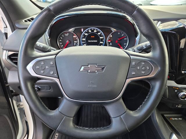 Used 2023 Chevrolet Traverse Premier w/ Redline Edition image 17
