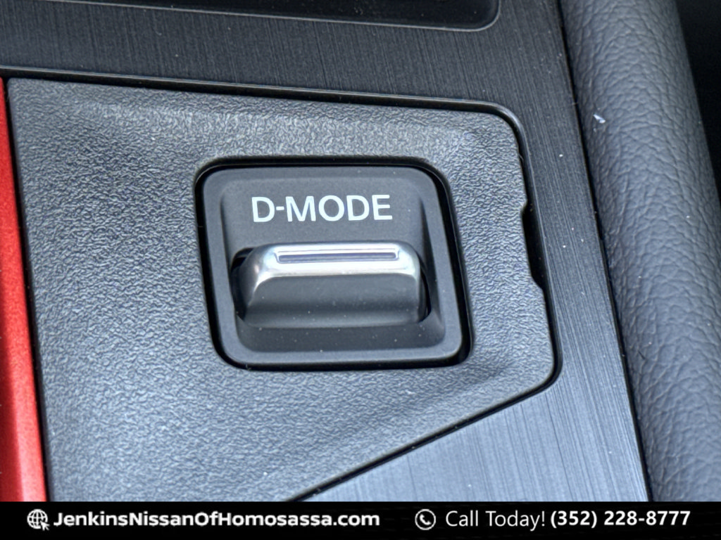 New 2026 Nissan Kicks SR AWD/4WD image 34