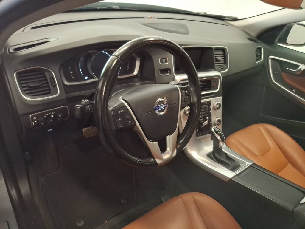 Used 2018 Volvo S60 T5 Inscription AWD/4WD image 15