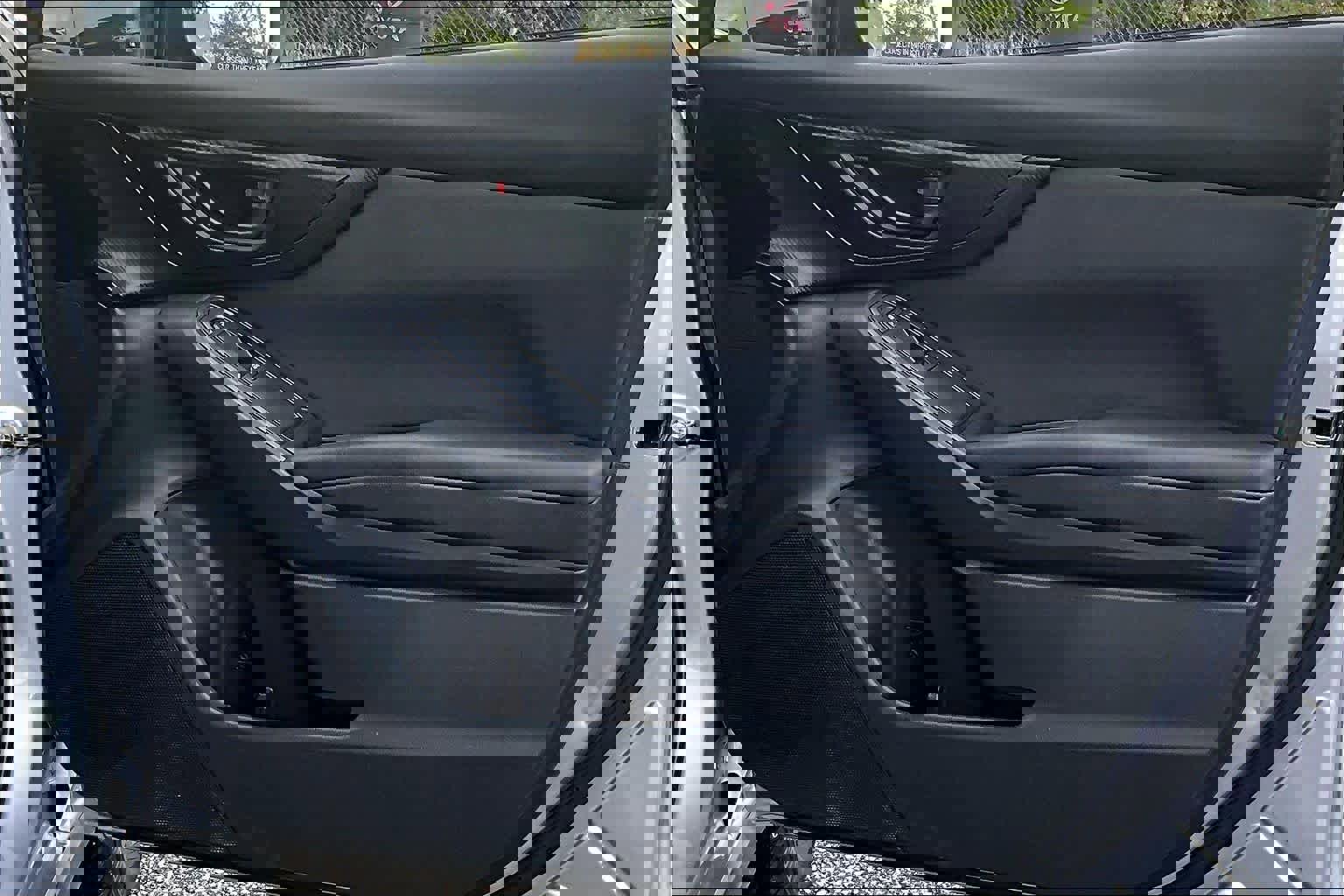 Used 2021 Subaru Crosstrek 2.0i Premium w/ Moonroof Package AWD/4WD image 23