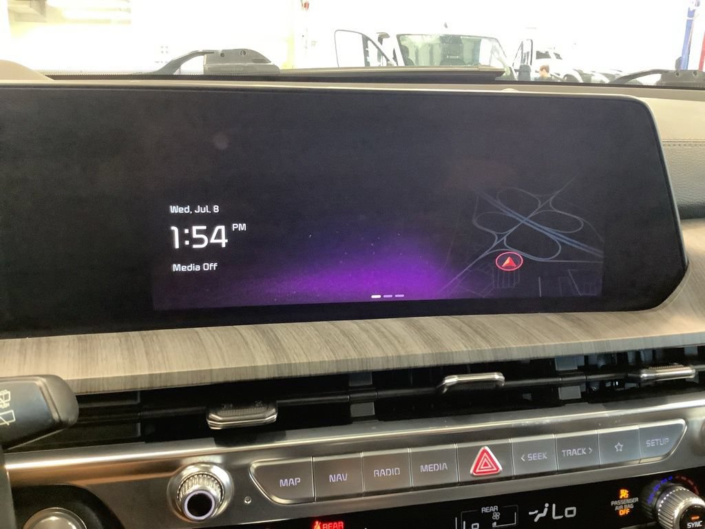 Certified 2023 Kia Telluride SX Prestige AWD/4WD image 15