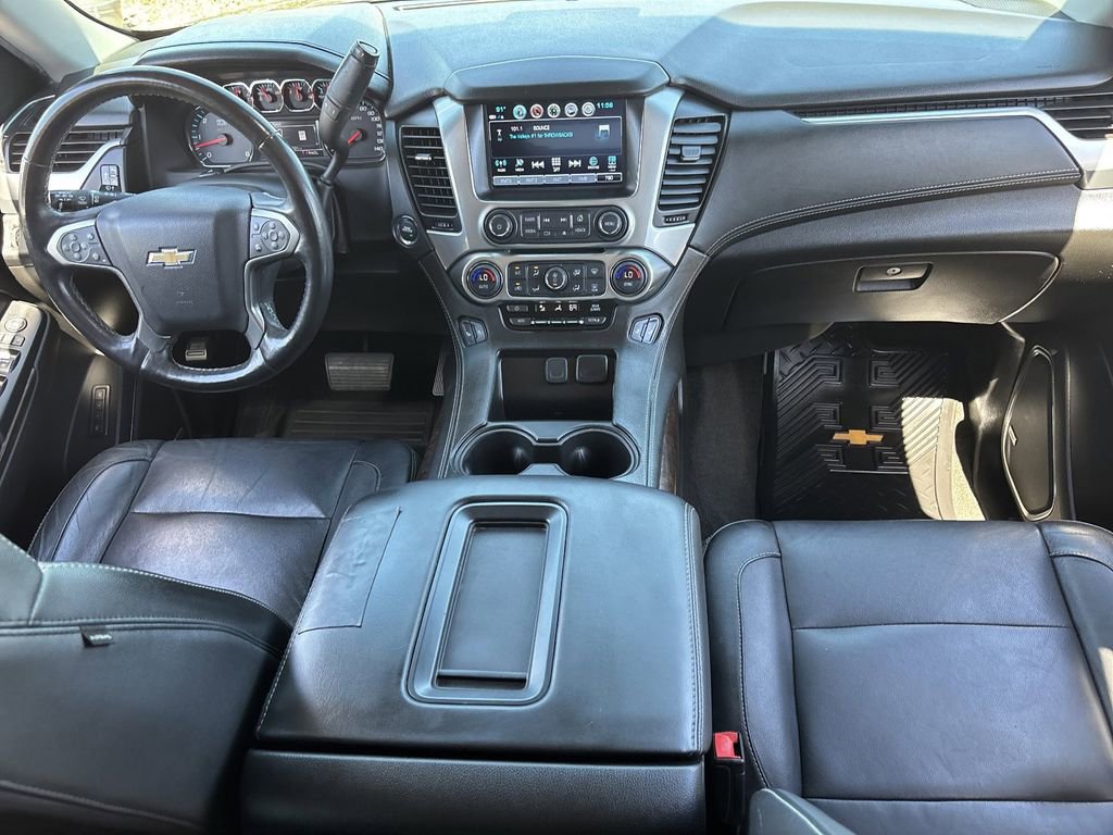 Used 2018 Chevrolet Suburban LT w/ LT Signature Package AWD/4WD image 16