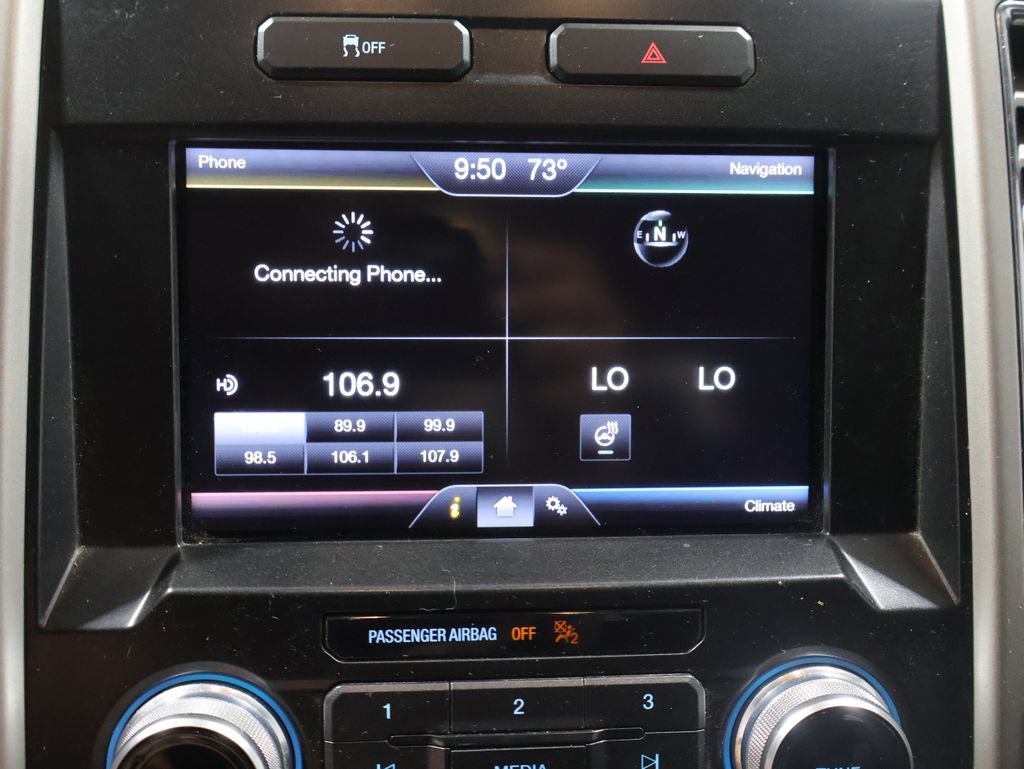 Used 2015 Ford F150 Lariat w/ Equipment Group 502A Luxury AWD/4WD image 25