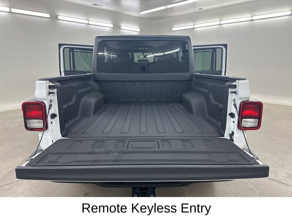 Used 2020 Jeep Gladiator Sport w/ Quick Order Package 24S AWD/4WD image 28
