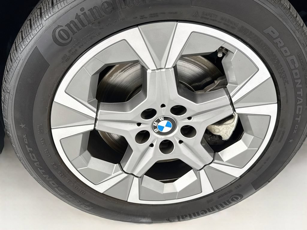 Used 2025 BMW X1 xDrive28i AWD/4WD image 30