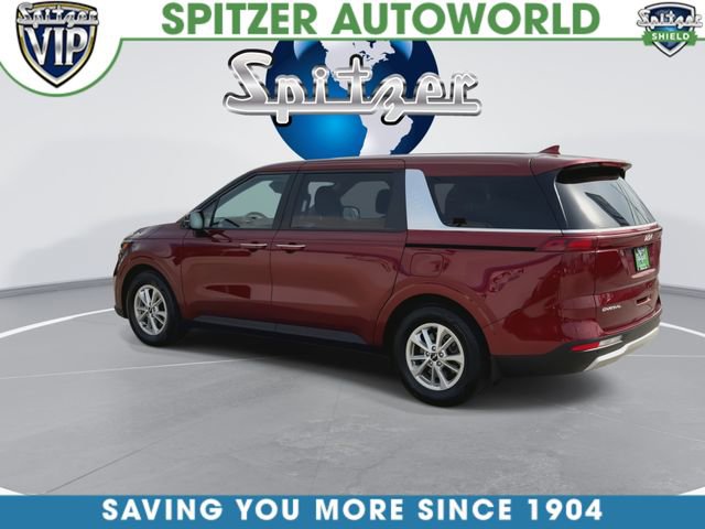 Used 2024 Kia Carnival LX image 7