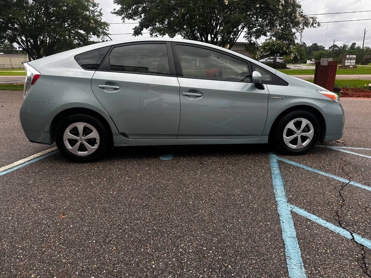 Used 2013 Toyota Prius Two FWD image 6