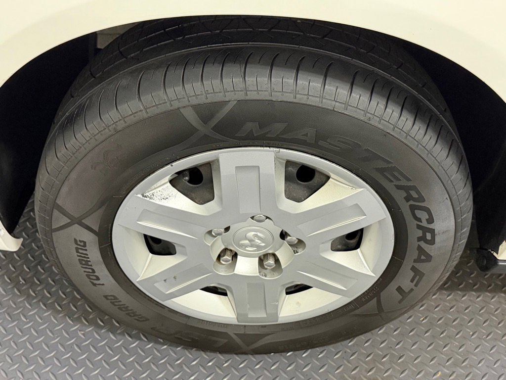 Used 2013 RAM C/V Tradesman image 20