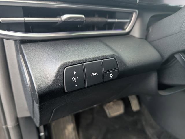 Used 2021 Hyundai Elantra Limited FWD image 16