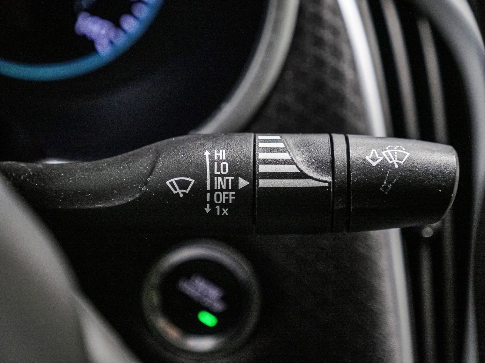 Used 2023 Chevrolet Malibu LT image 34