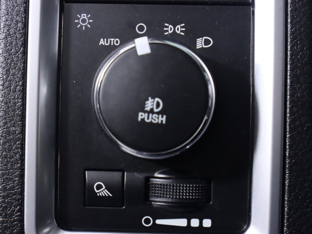 Used 2017 RAM 3500 Big Horn image 10