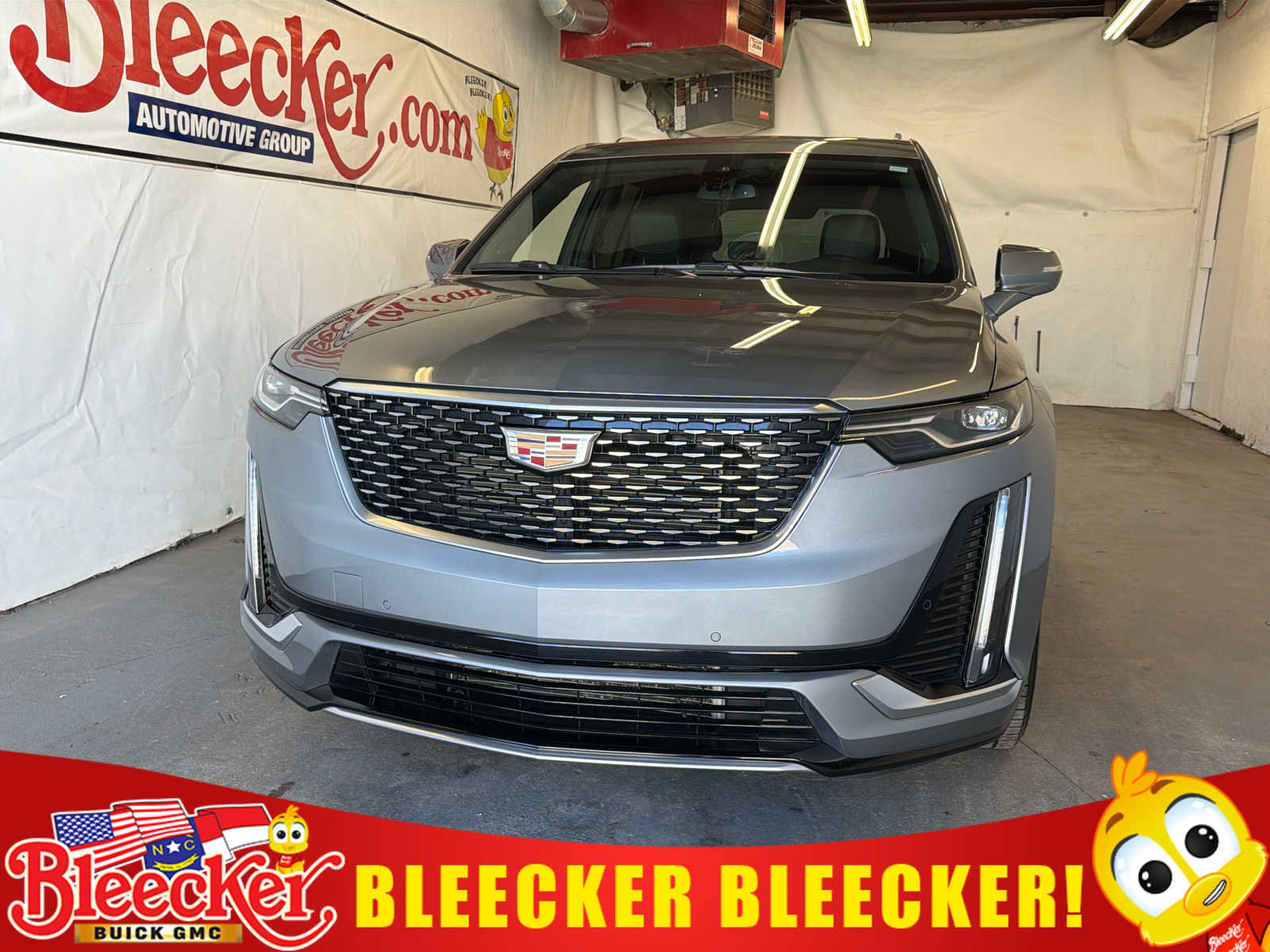 Used 2025 Cadillac XT6 Premium Luxury FWD image 1