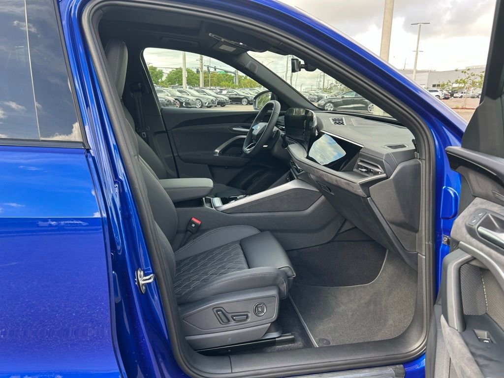 New 2025 Audi SQ5 Premium Plus AWD/4WD image 68