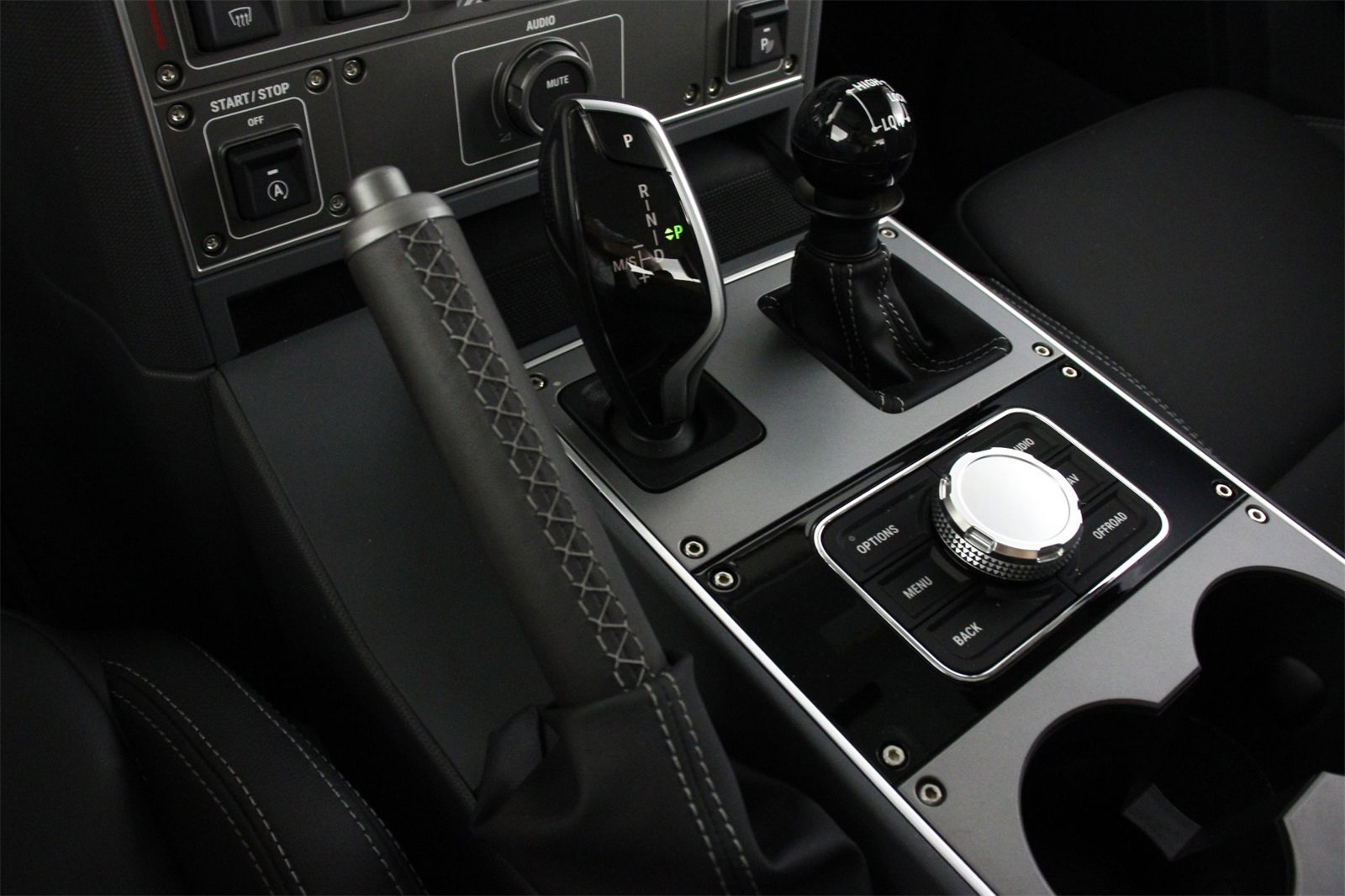 Used 2024 INEOS Grenadier Fieldmaster Edition image 9