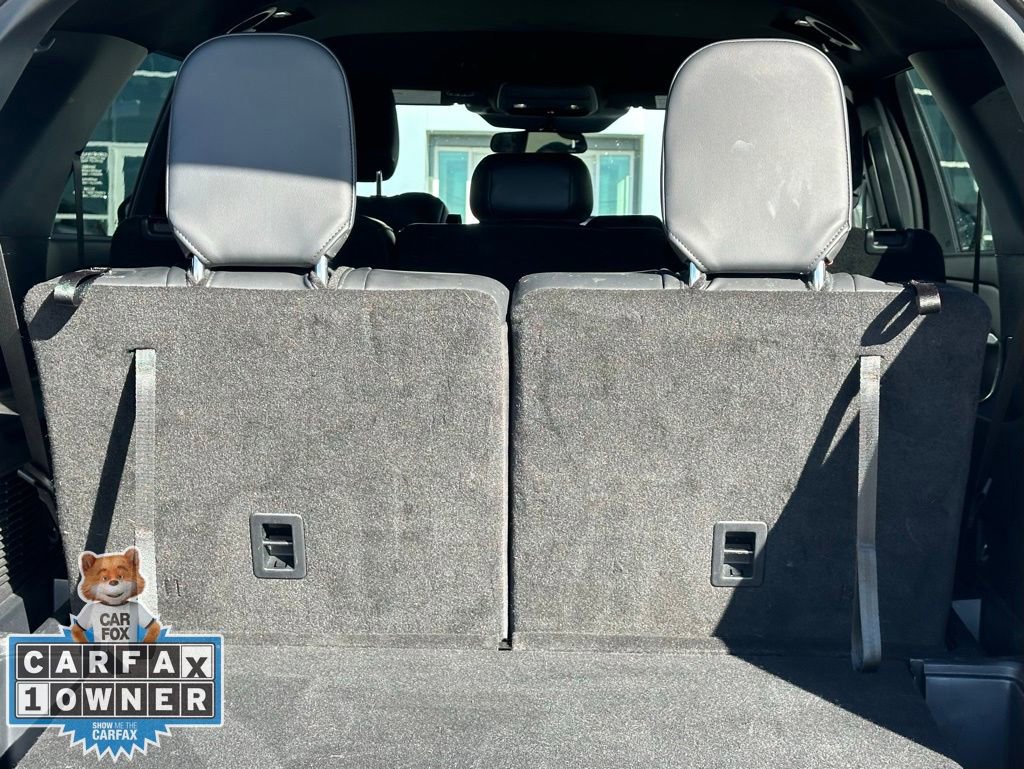 Used 2025 Ford Explorer ST-Line w/ ST-Line Street Pack image 30