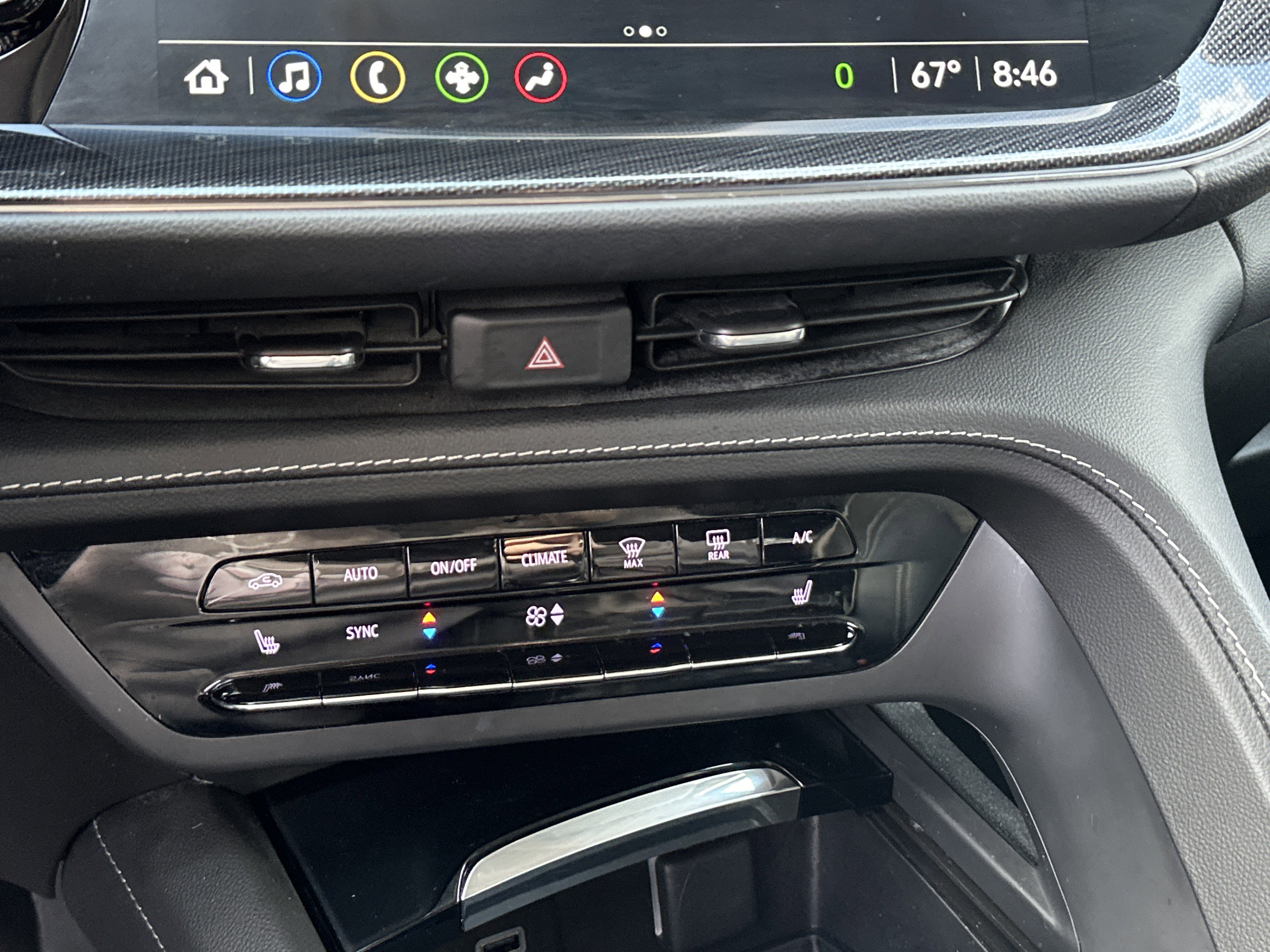 Certified 2022 Buick Envision Essence w/ Safety Package image 28