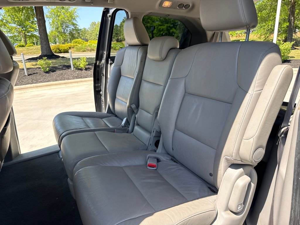 Used 2011 Honda Odyssey EX-L image 32