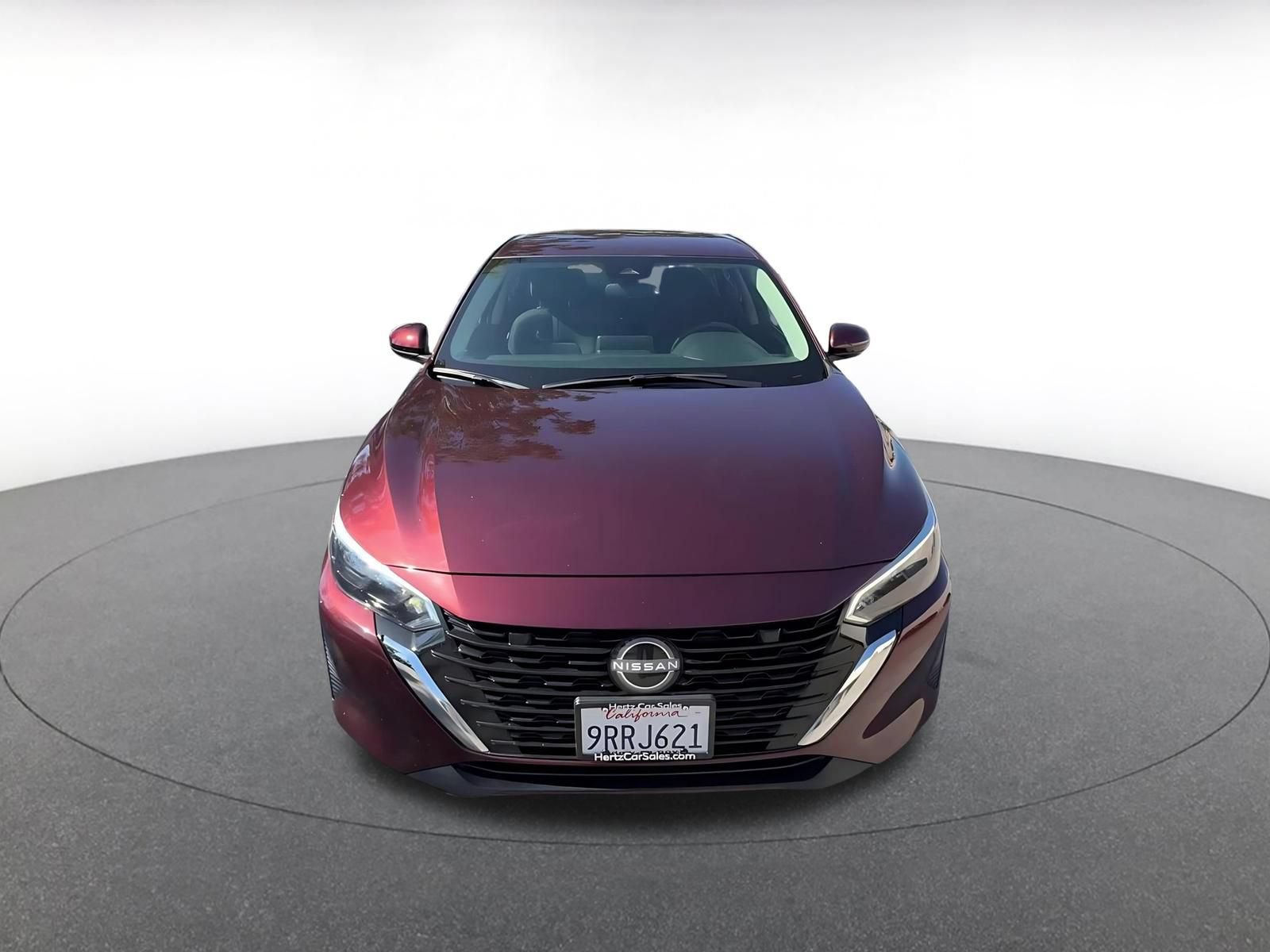 Used 2025 Nissan Sentra SV FWD image 4
