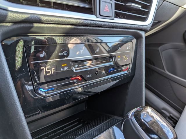 New 2026 Volkswagen Taos SE AWD/4WD image 19