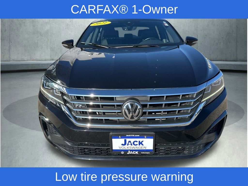Used 2021 Volkswagen Passat 2.0T R-Line image 10
